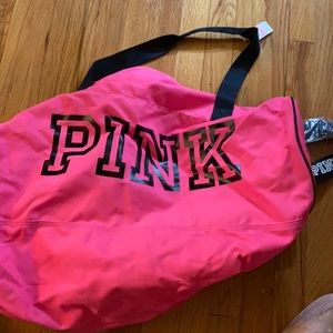 Pink duffel bag two straps never used